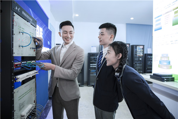 石家庄新华电脑学校