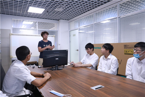 石家庄新华电脑学校